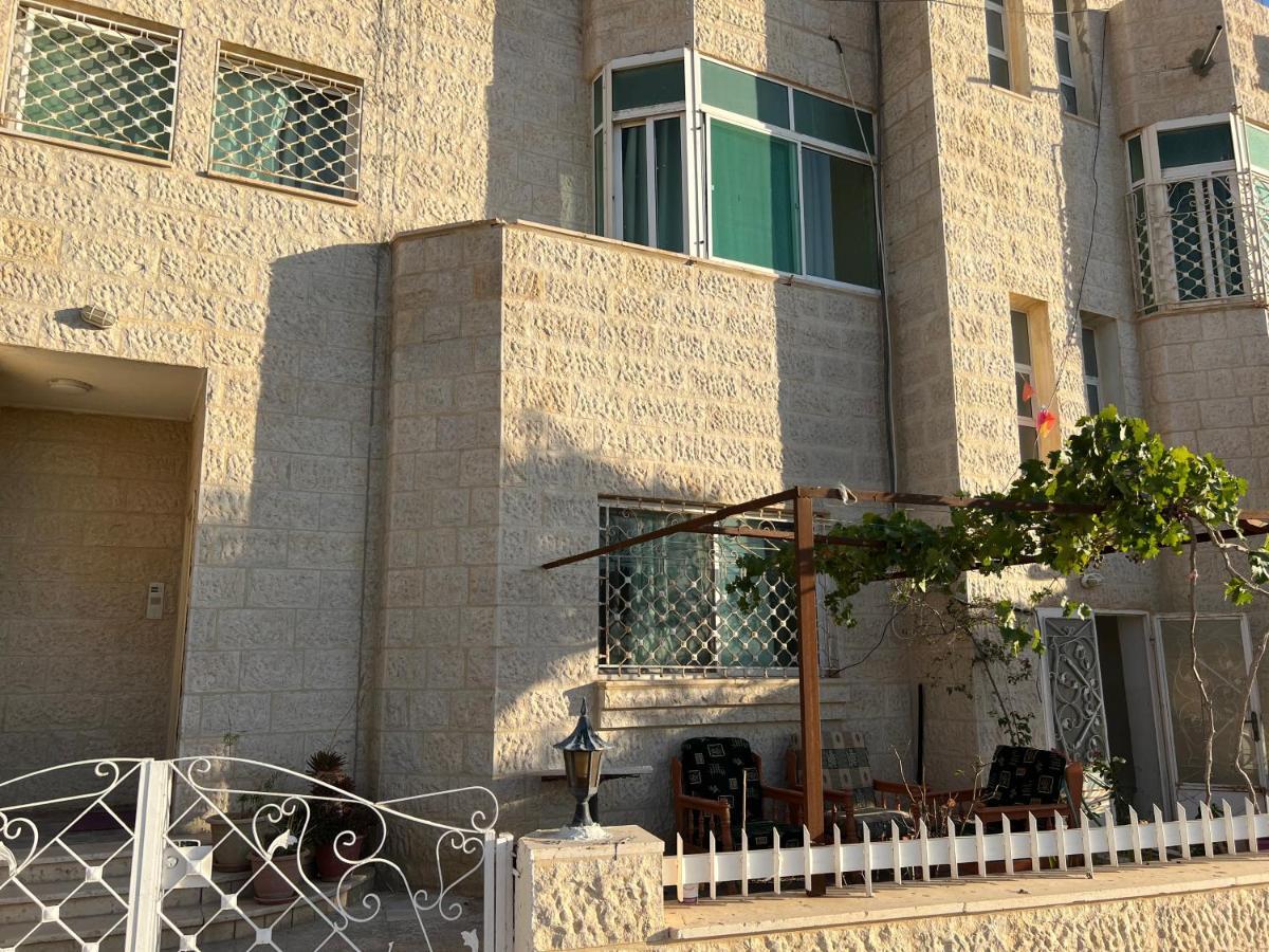 Petra Luxurious View House Apartment Wadi Musa Exterior photo